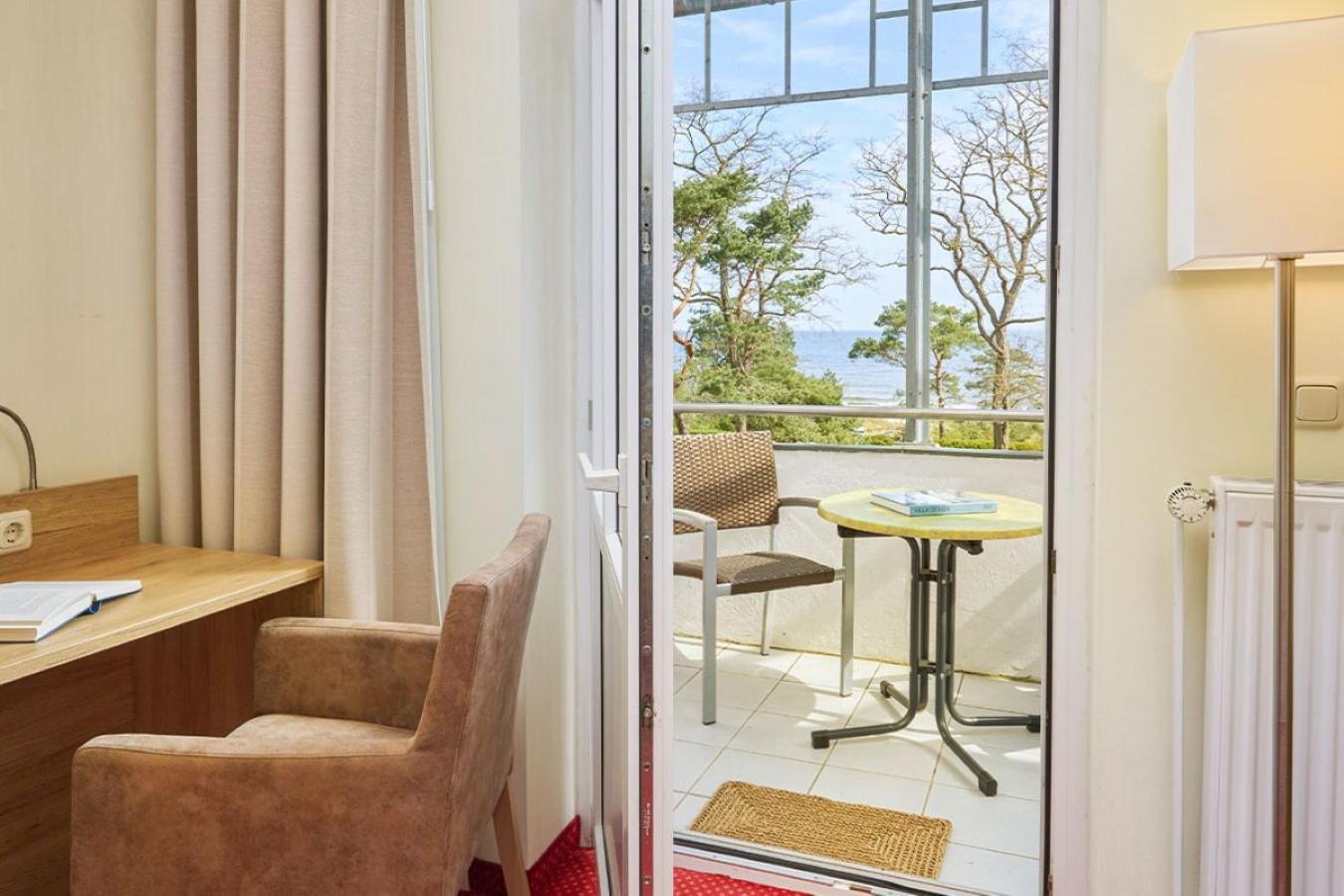 Doppelzimmer mit Balkon