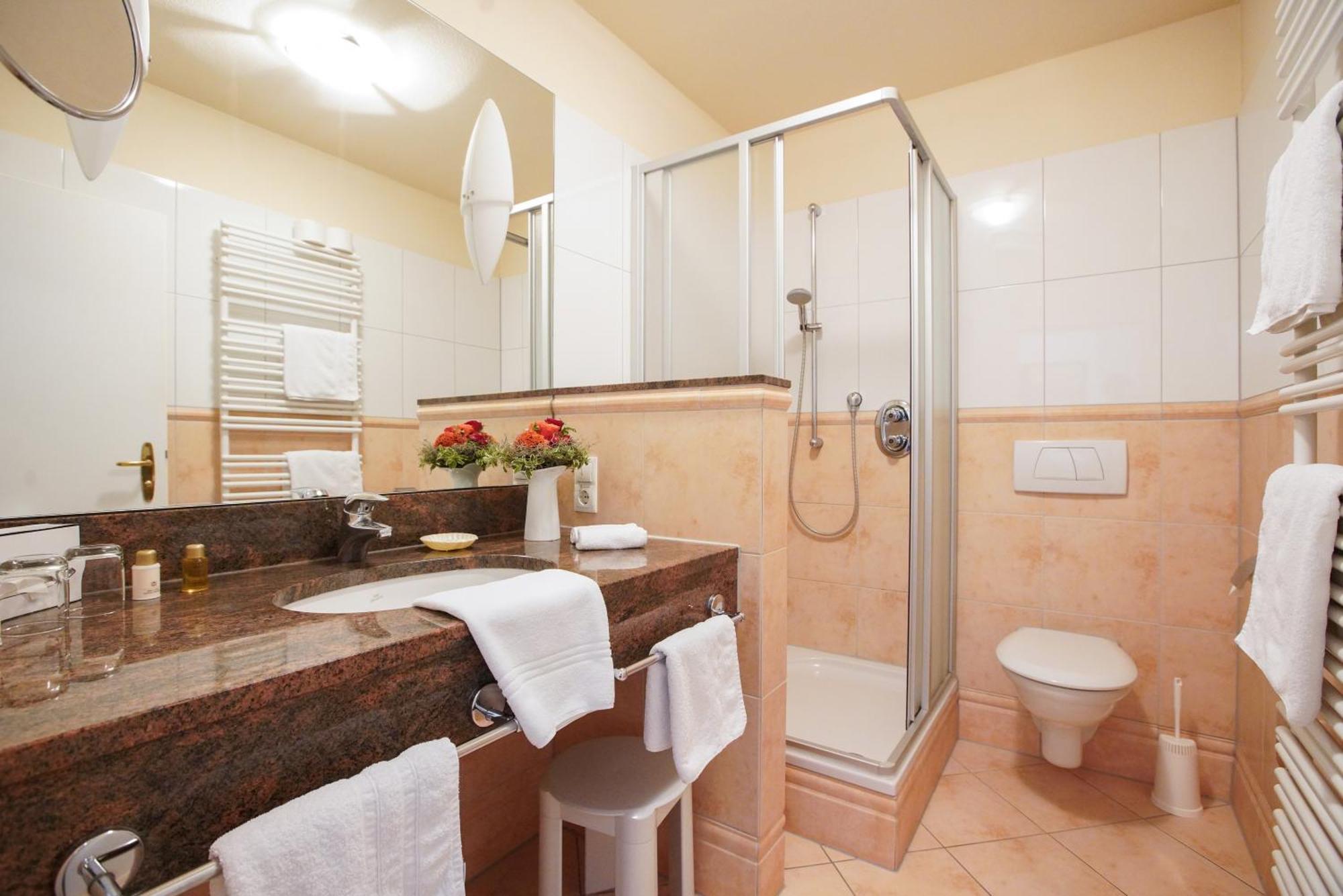 Junior Suite with Ocean View "Ostfriesenhof" no elevator