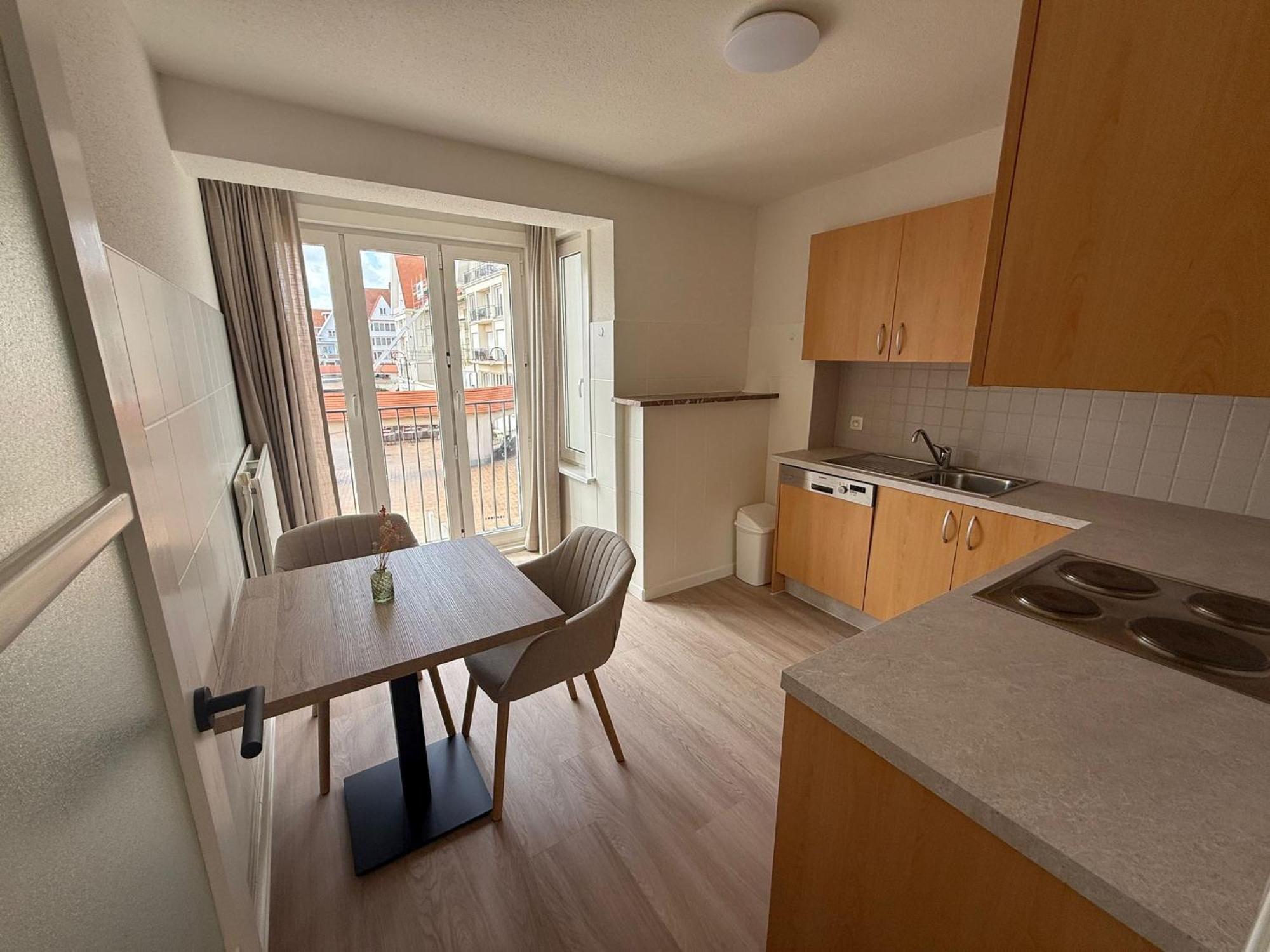 Two-Bedroom Apartment with Sea View - Second floor