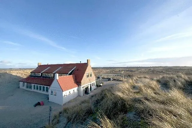 Strandhotel Terschelling B&B-1