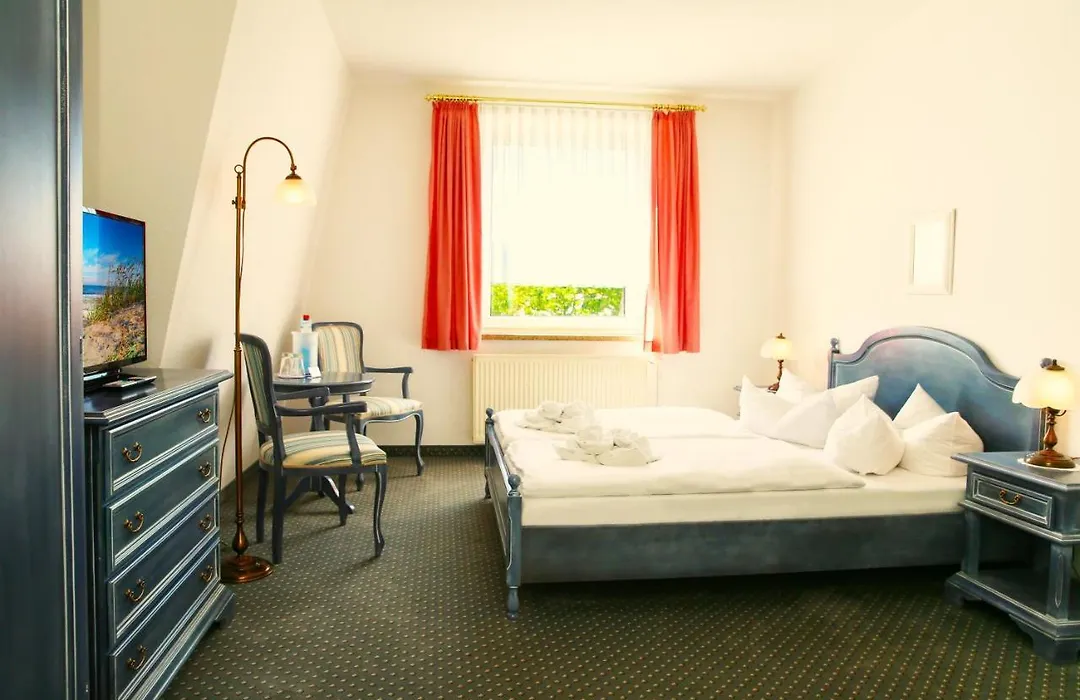 Hotel Esplanade Garni-1