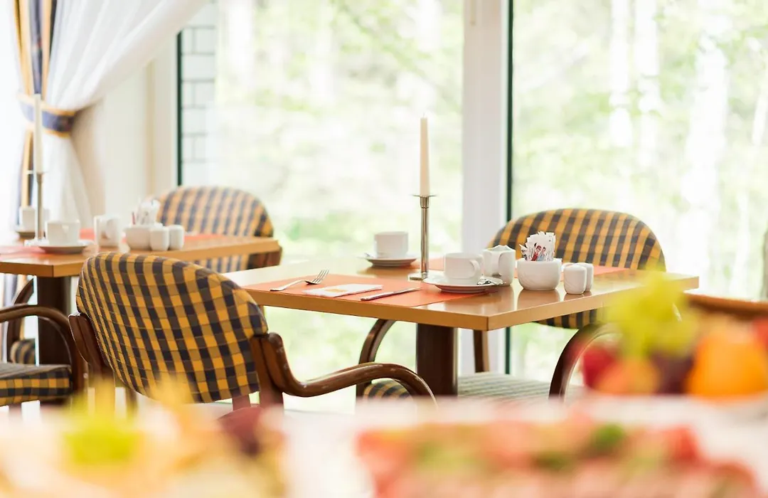 Bel Air Strandhotel Glowe-1