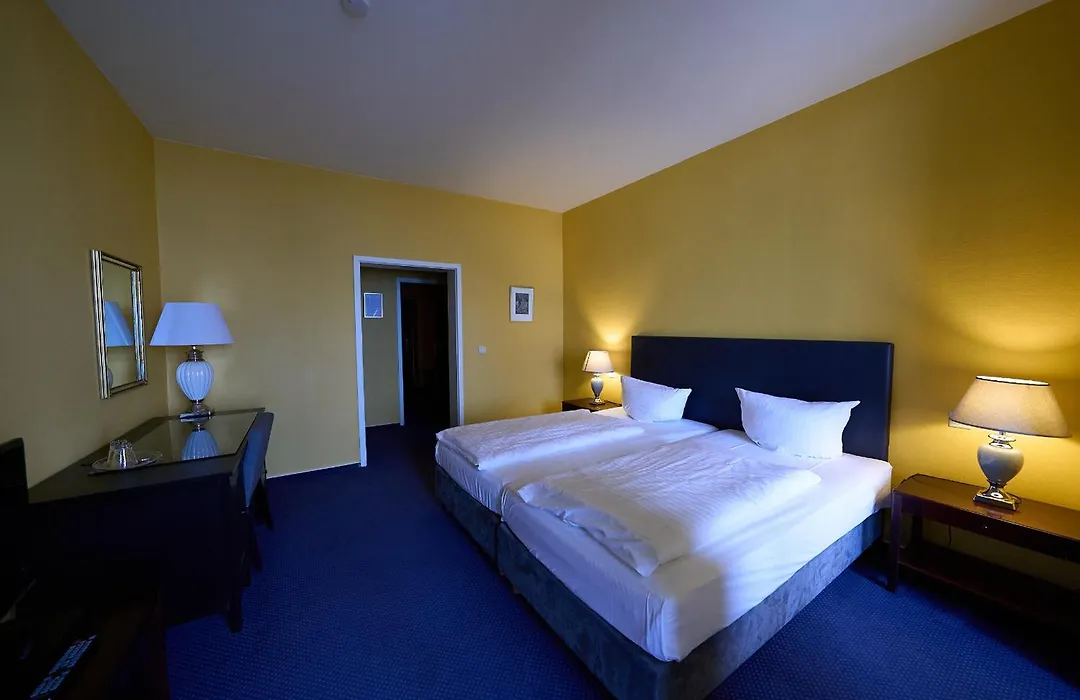 Hotel Schweriner Hof-1