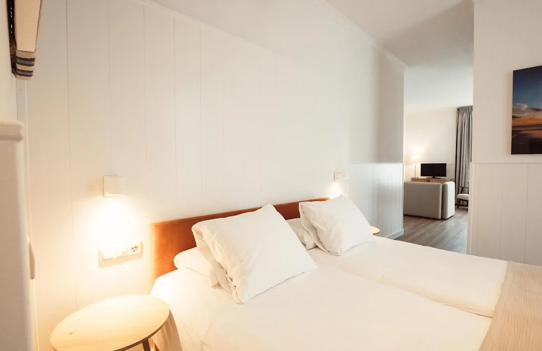 Strandhotel Domburg - Next Door-1