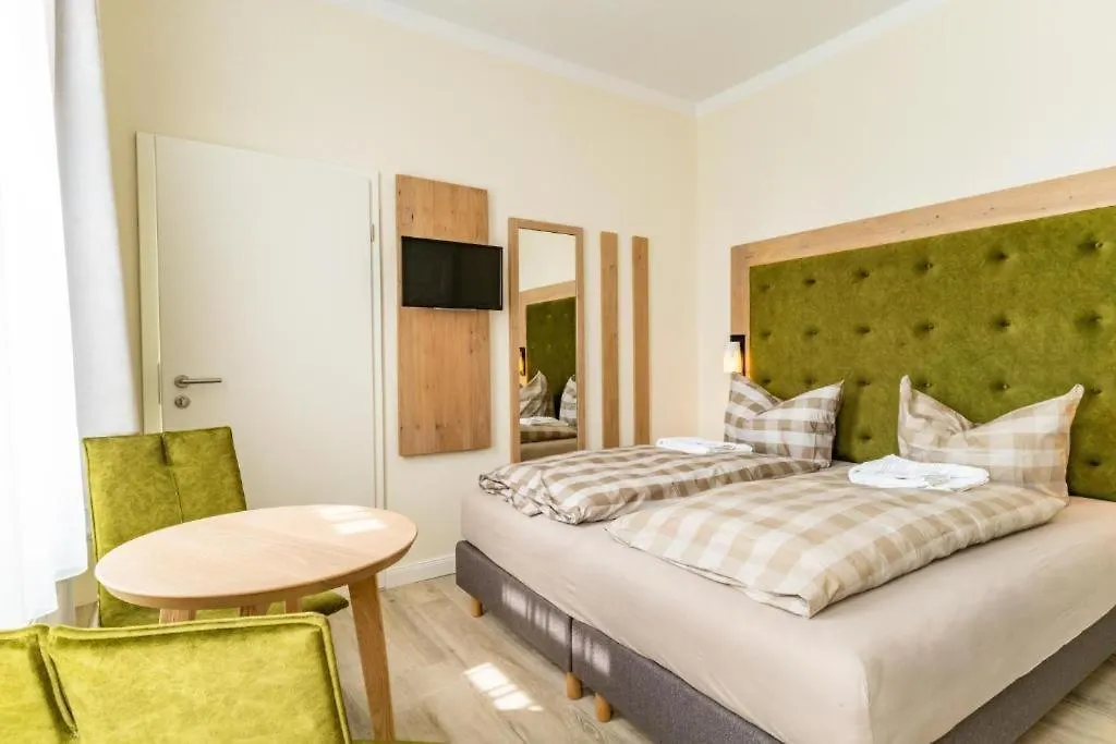 Haus Emma Doppelzimmer Sanddüne-1