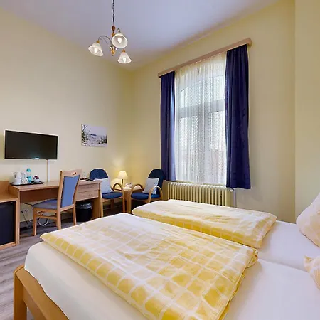 Hotel Graf Waldersee-3