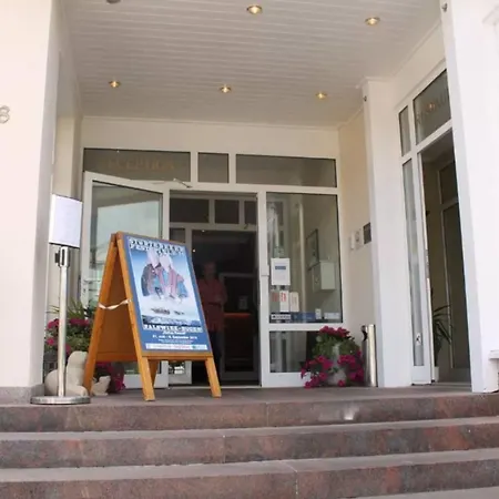 R&R Strandhotel Baabe-3