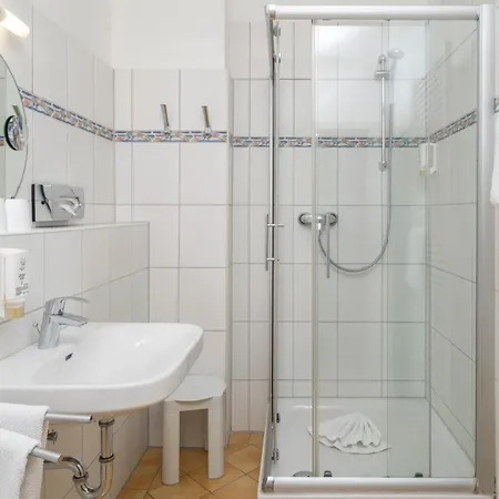 Nordsee Hotel Borkum-3
