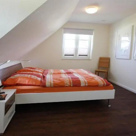 Hanne-Hus-2