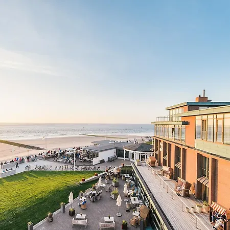 Hotel Haus am Meer-3
