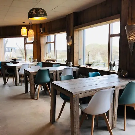 Strandhotel Om De Noord-2